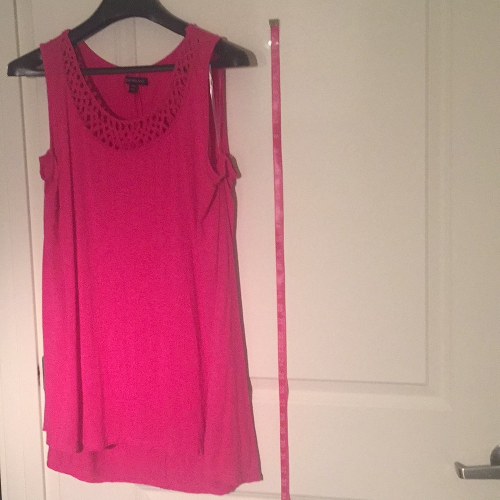 Ladies Tank Top/LACE COLLAR IS FLAWLESS